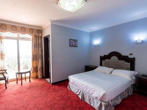 ras_amba_hotel_standard_double