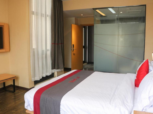 Suite 5