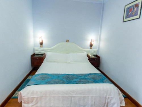 ras_amba_hotel_semi_suite