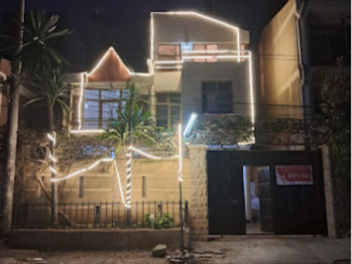 happy_guest_house