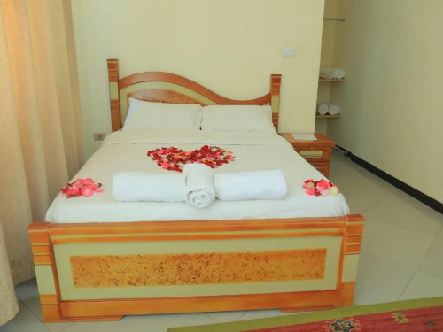 avi_standard_queen_Room