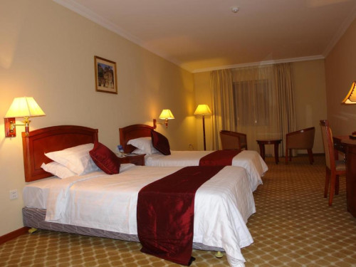 dreamliner-hotel-deluxe-twin-room
