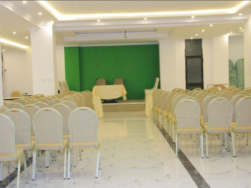 nahusenay_conference_hall