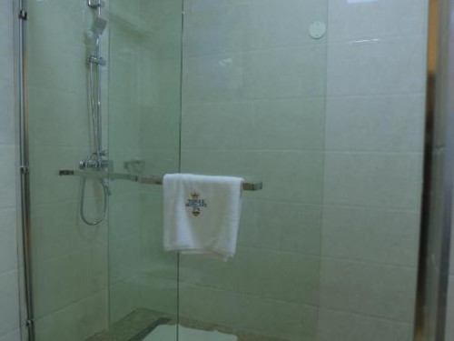 Suite 2
